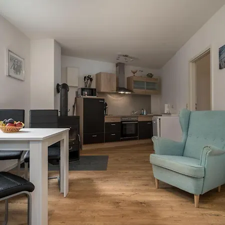 Дом отдыха Ferienhaus-sternchen-2-am-schwarzer-see Schwarz (Mecklenburgische Seenplatte)
